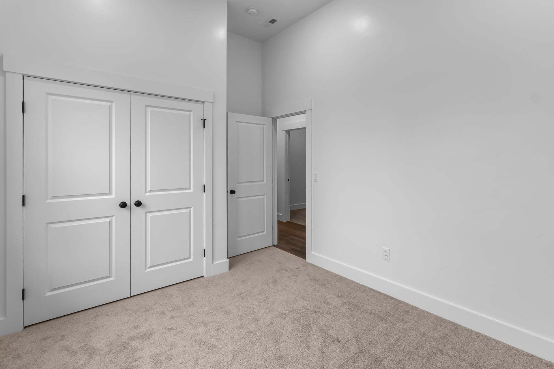 *Finished home photos are representational images only. See sales agent for details.