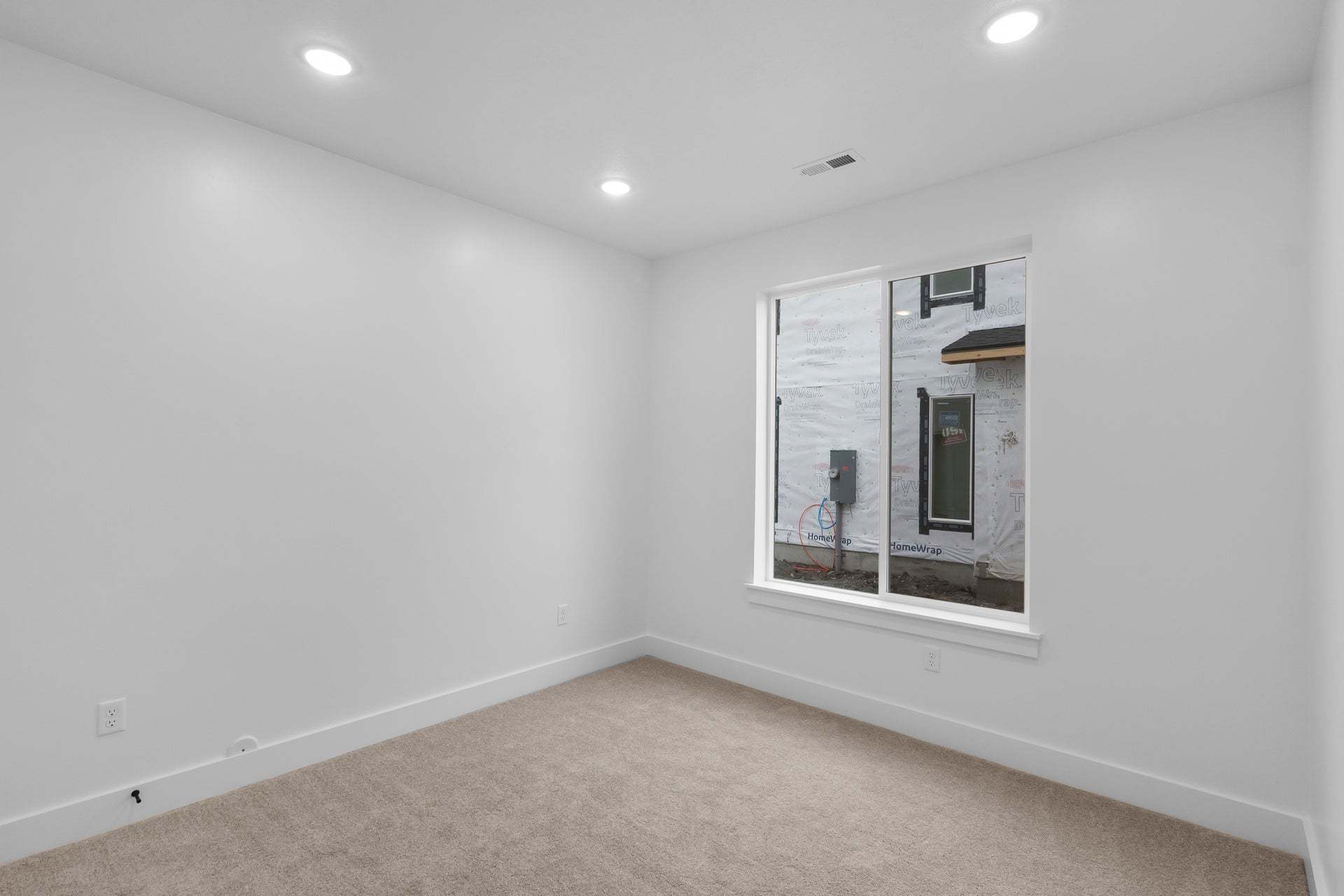 *Finished home photos are representational images only. See sales agent for details.