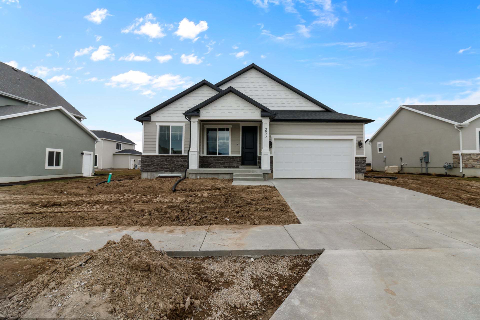 *Finished home photos are representational images only. See sales agent for details.