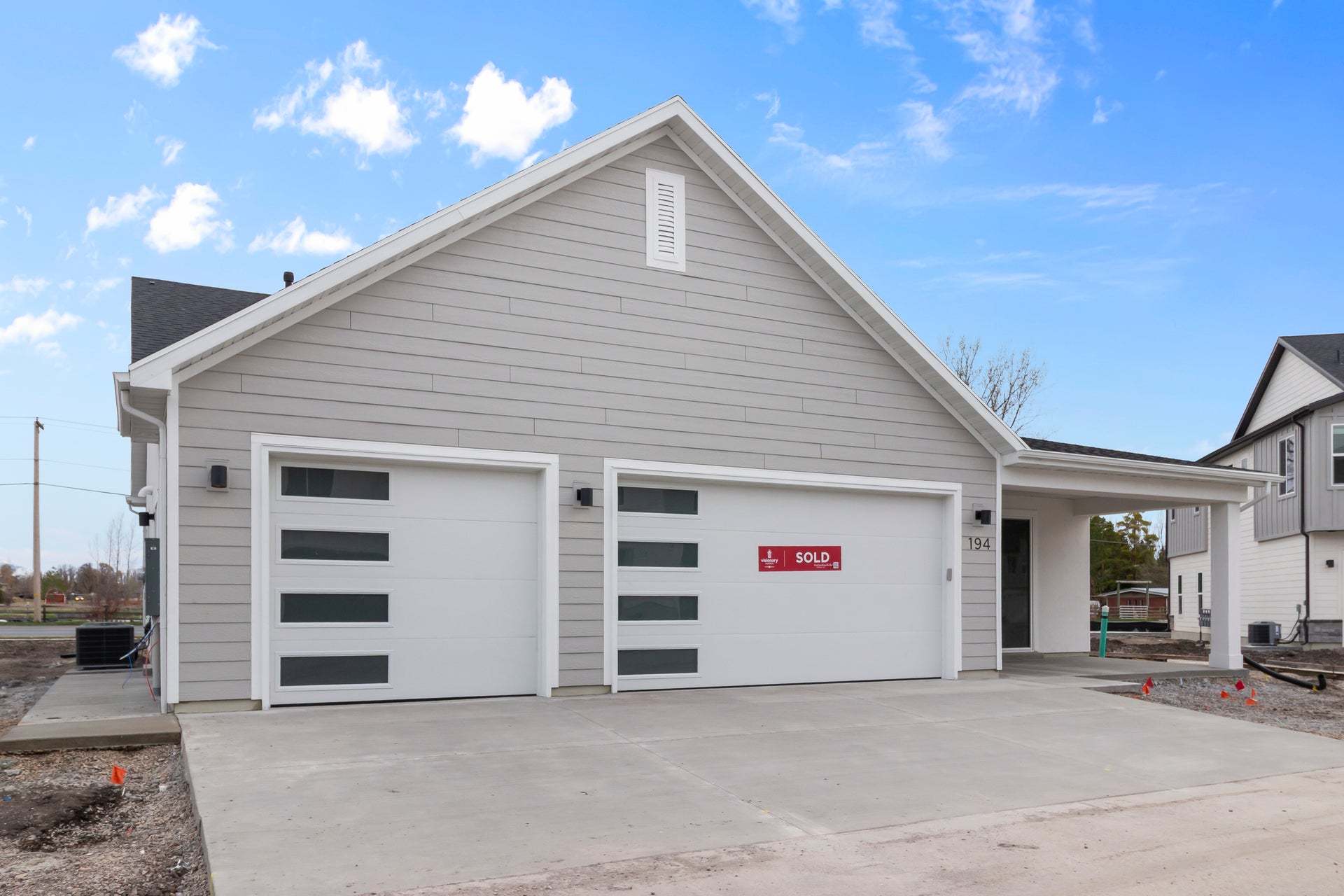 *Finished home photos are representational images only. See sales agent for details.
