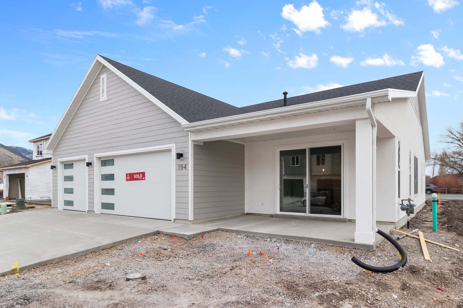 *Finished home photos are representational images only. See sales agent for details.