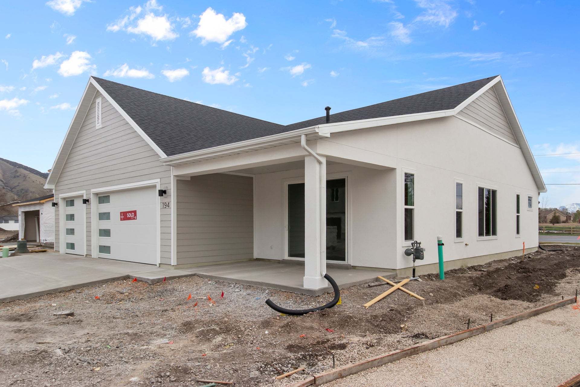 *Finished home photos are representational images only. See sales agent for details.
