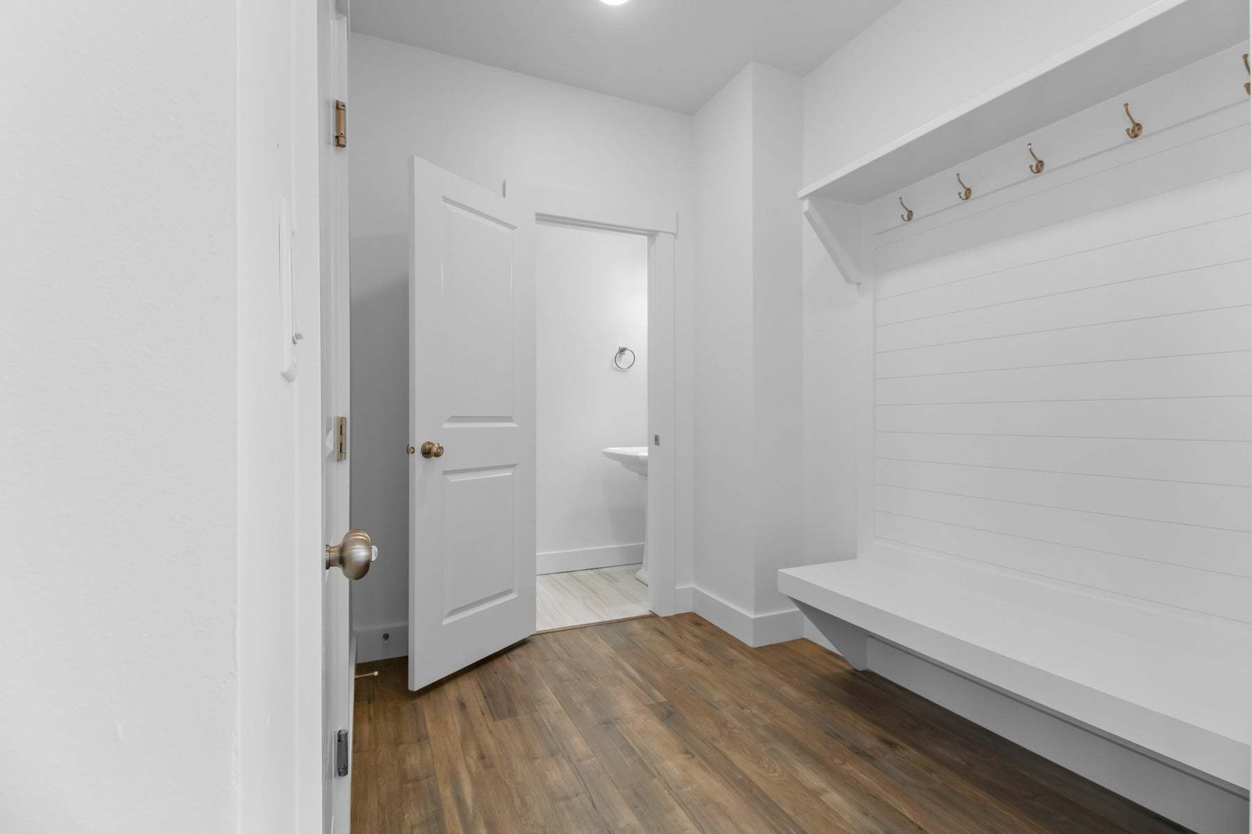*Finished home photos are representational images only. See sales agent for details.