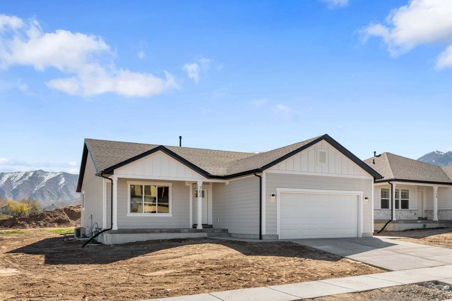 *Finished home photos are representational images only. See sales agent for details.