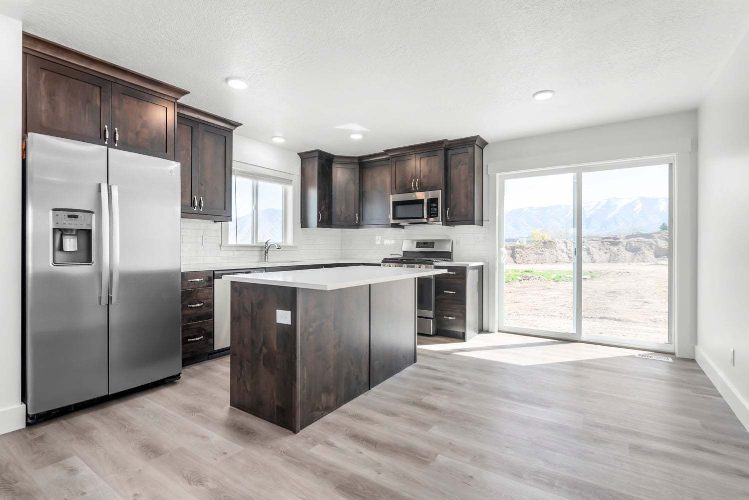 *Finished home photos are representational images only. See sales agent for details.