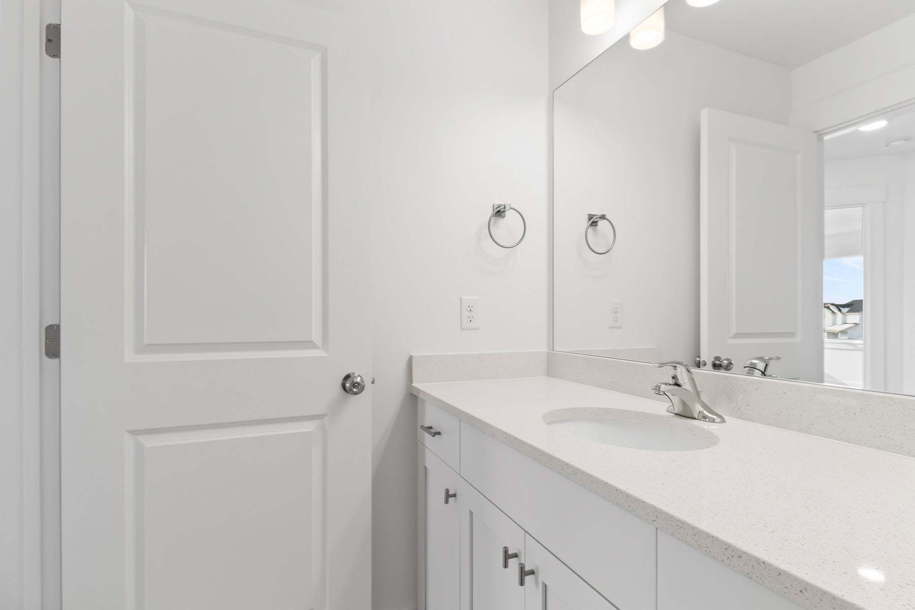 *Finished home photos are representational images only. See sales agent for details.