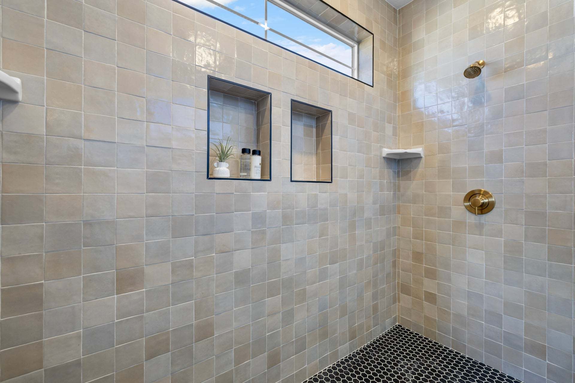 Come visit our Ponderosa model home and tour on your time with our NterNow system!