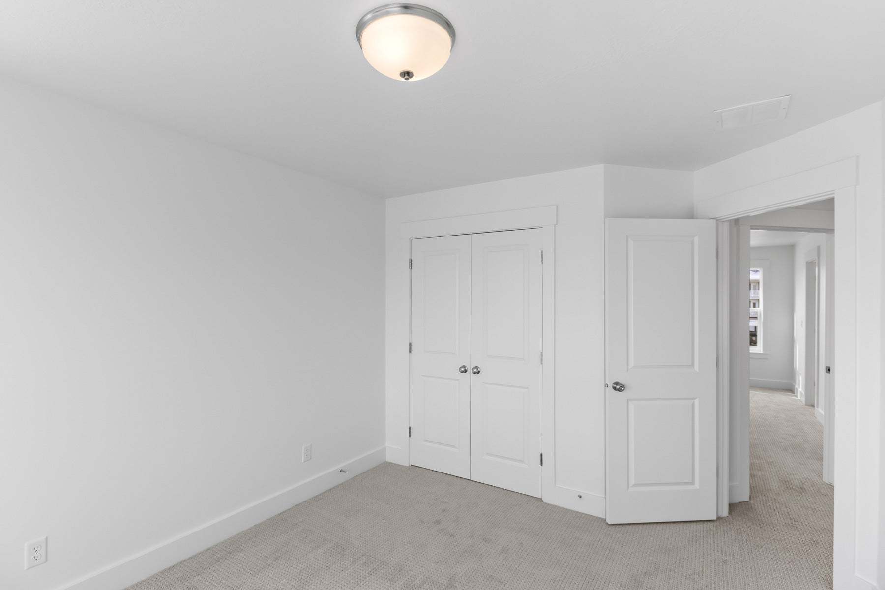 *Finished home photos are representational images only. See sales agent for details.