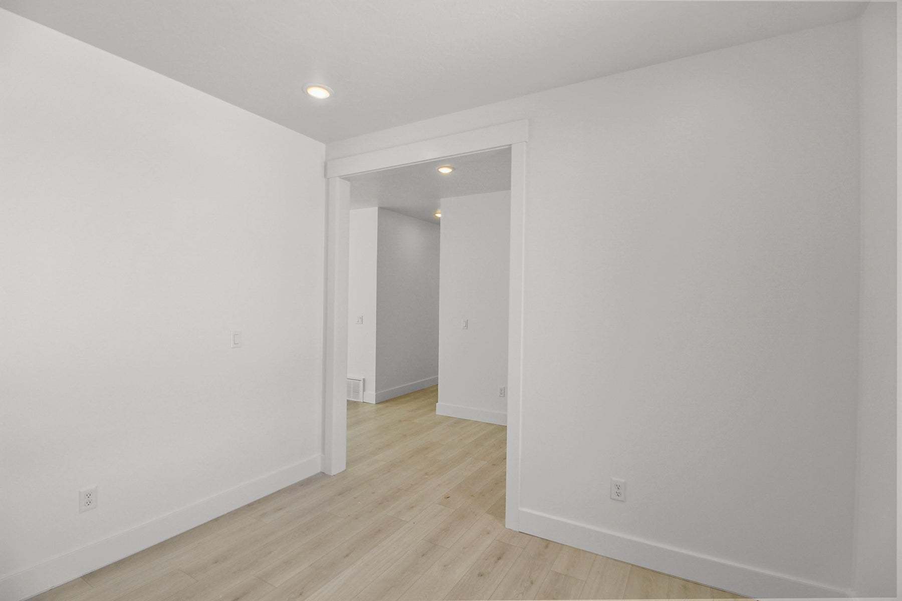 Entry Way *Finished home photos are representational images only. See sales agent for details.