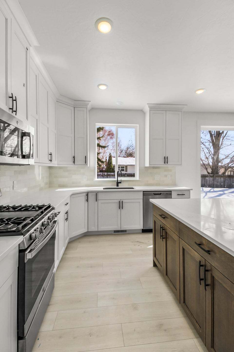 Kitchen *Finished home photos are representational images only. See sales agent for details.