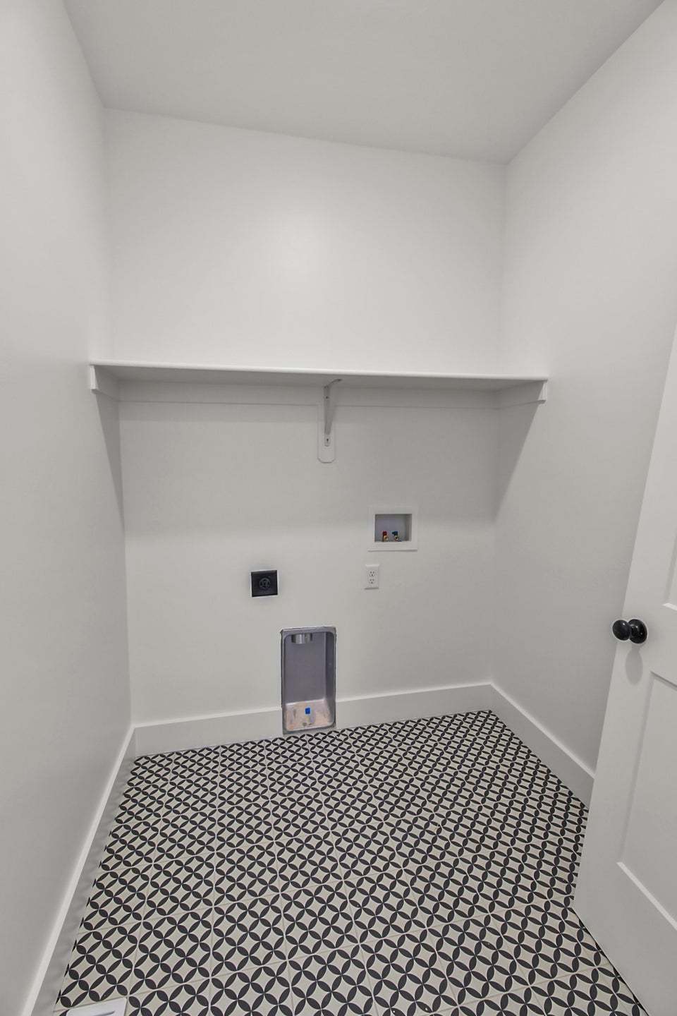 Laundry Room *Finished home photos are representational images only. See sales agent for details.