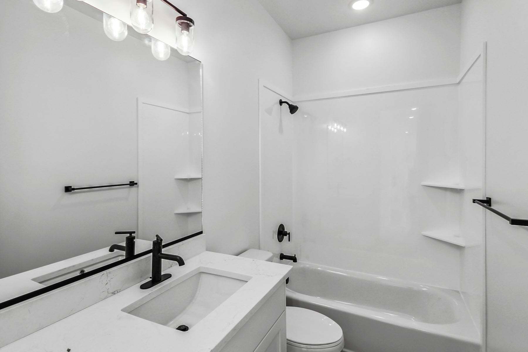 Bathroom *Finished home photos are representational images only. See sales agent for details.