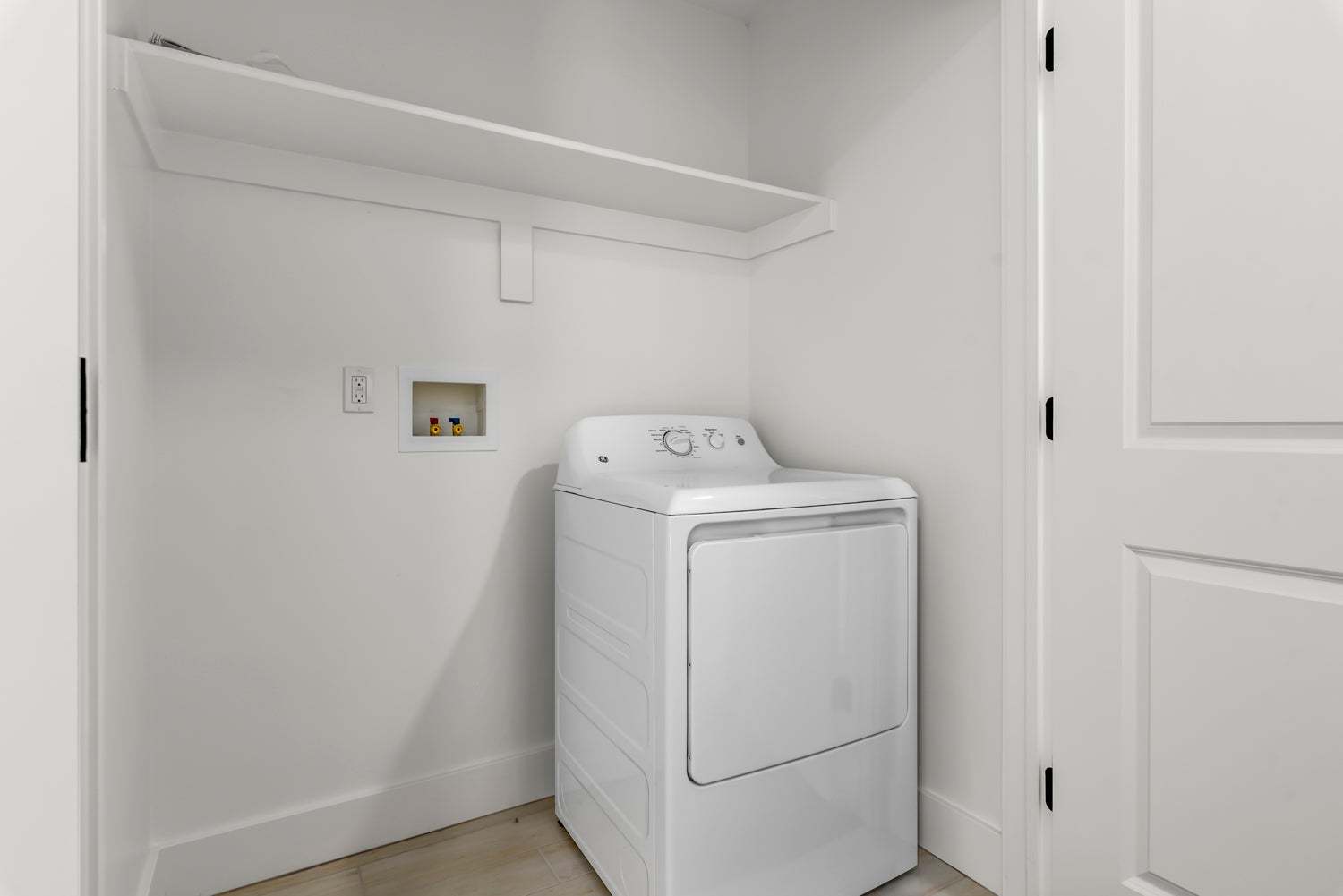 *Finished home photos are representational images only. See sales agent for details.