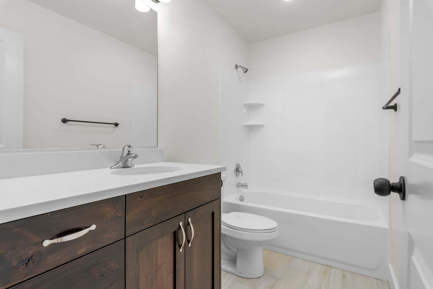 *Finished home photos are representational images only. See sales agent for details.