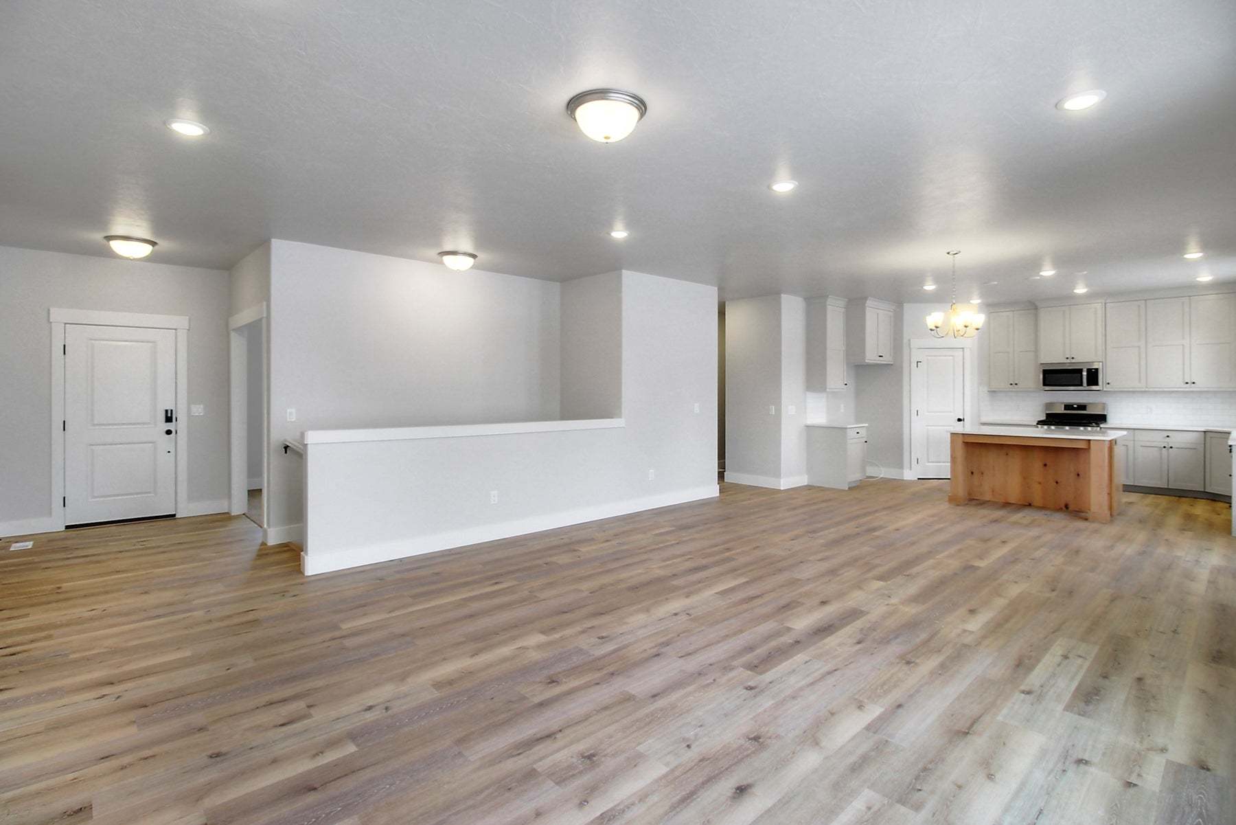 *Finished home photos are representational images only. See sales agent for details.