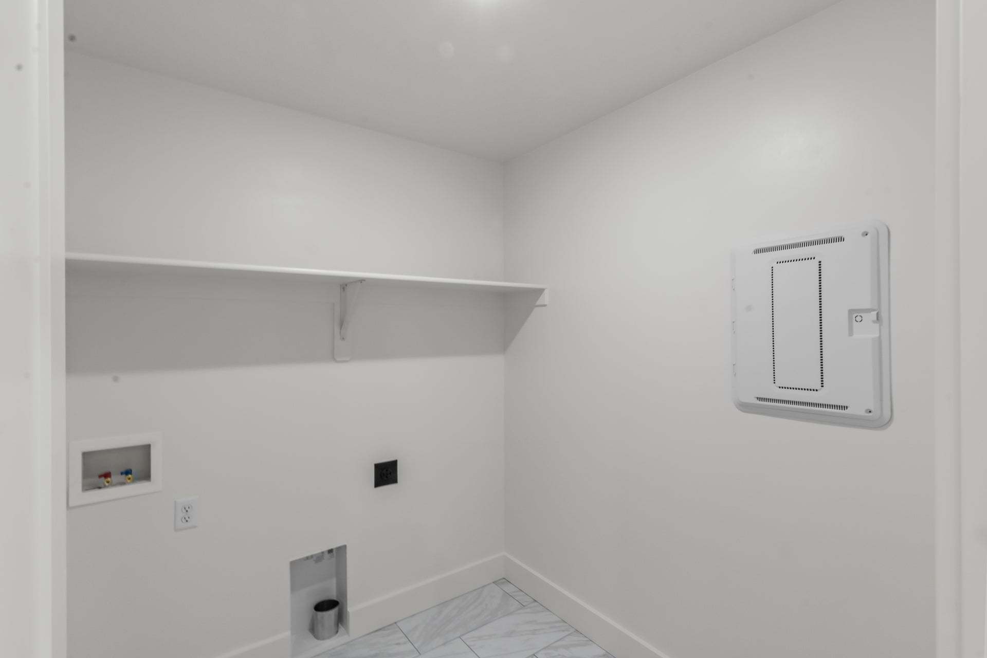 *Finished home photos are representational images only. See sales agent for details.