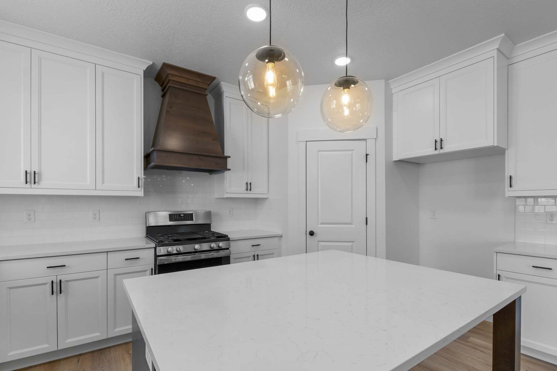 *Finished home photos are representational images only. See sales agent for details.
