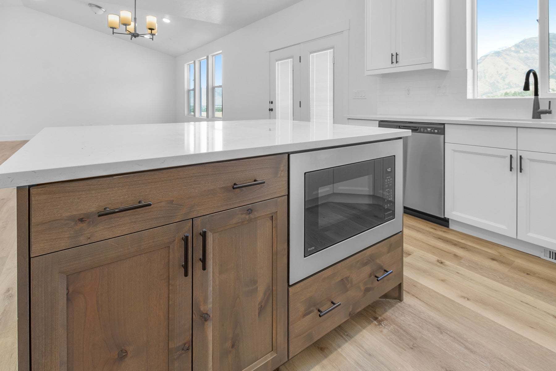 *Finished home photos are representational images only. See sales agent for details.