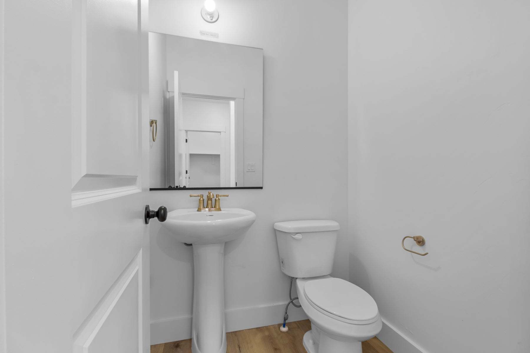 *Finished home photos are representational images only. See sales agent for details.