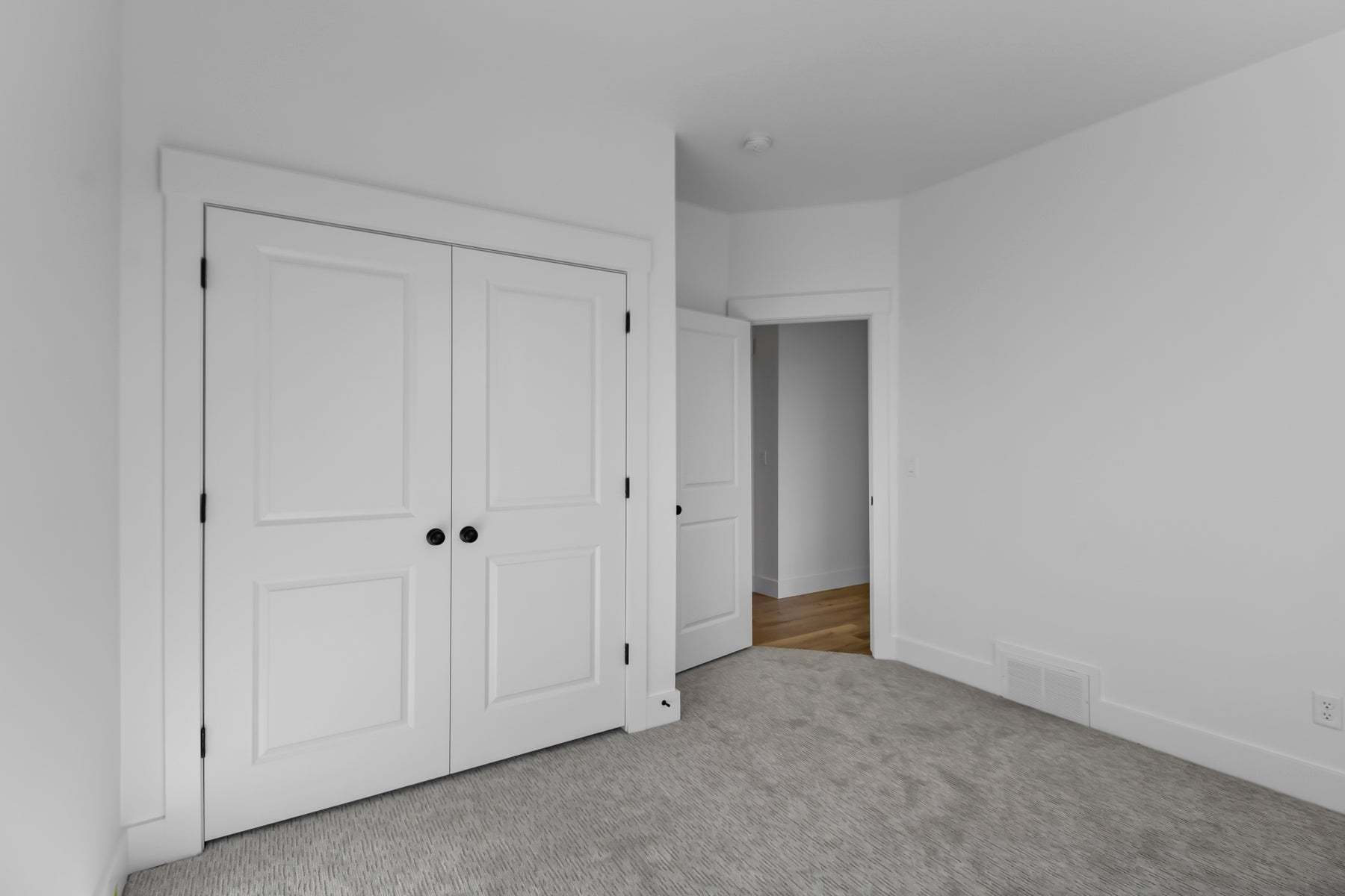 *Finished home photos are representational images only. See sales agent for details.