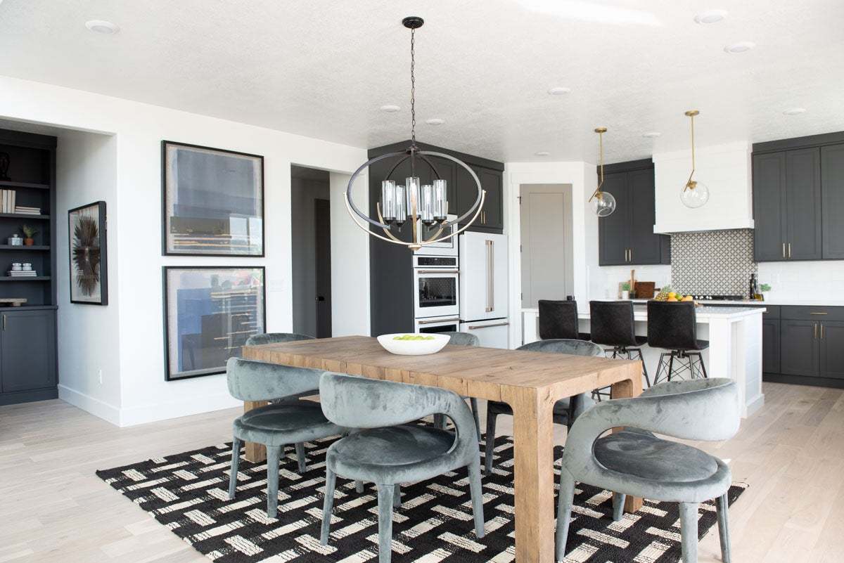 *Finished home photos are representational images only. Chat with sales agent for details.