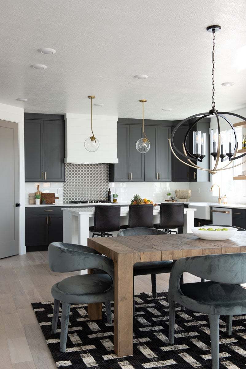 *Finished home photos are representational images only. Chat with sales agent for details.