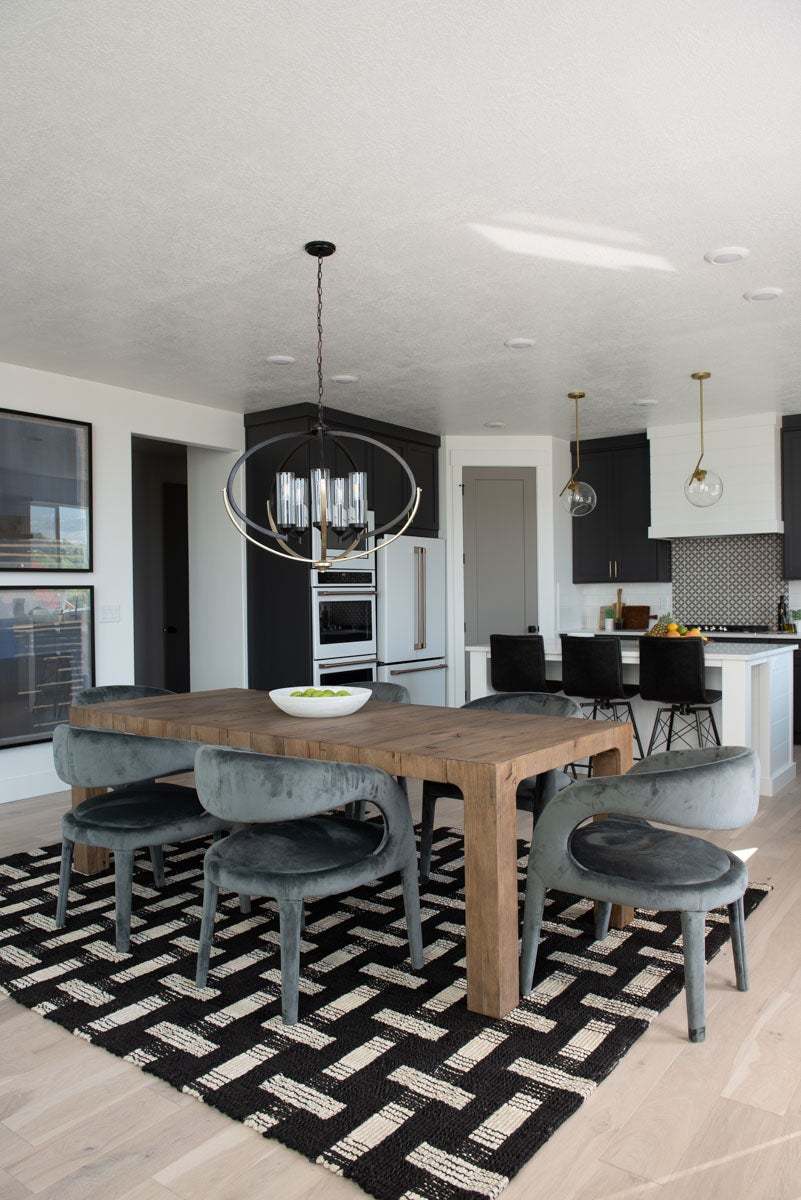 *Finished home photos are representational images only. Chat with sales agent for details.