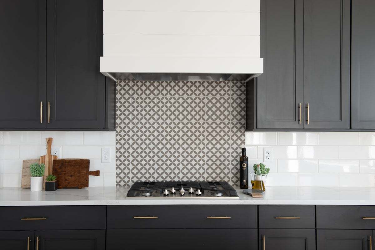 *Finished home photos are representational images only. Chat with sales agent for details.