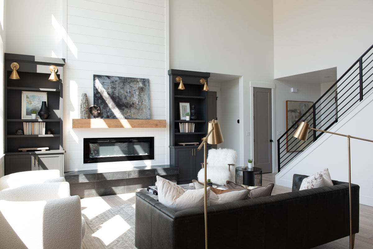 *Finished home photos are representational images only. Chat with sales agent for details.