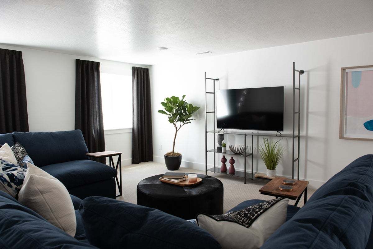 *Finished home photos are representational images only. Chat with sales agent for details.