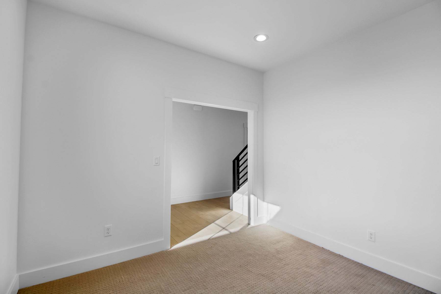 *Finished home photos are representational images only. Chat with sales agent for details.