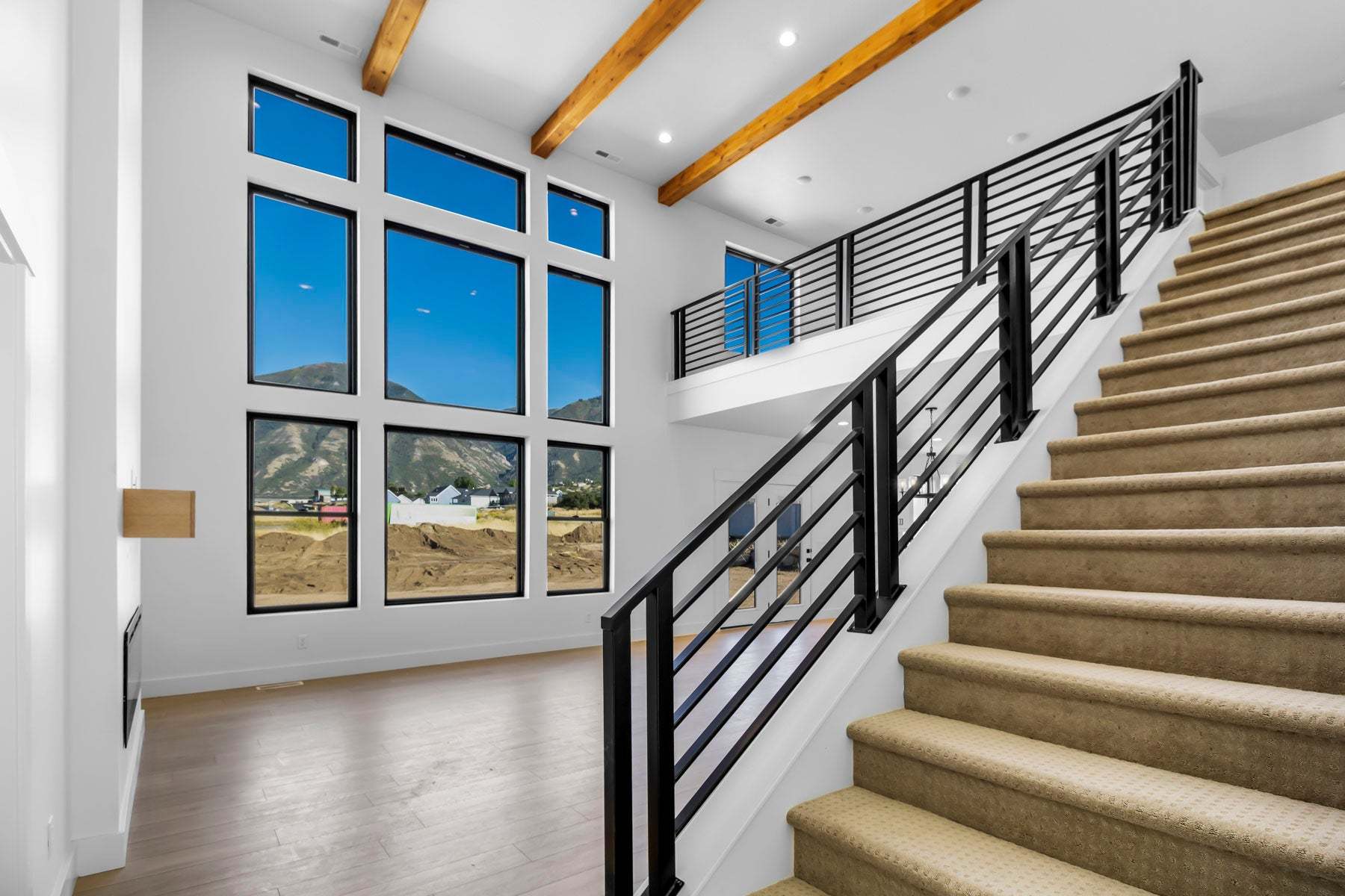 *Finished home photos are representational images only. Chat with sales agent for details.