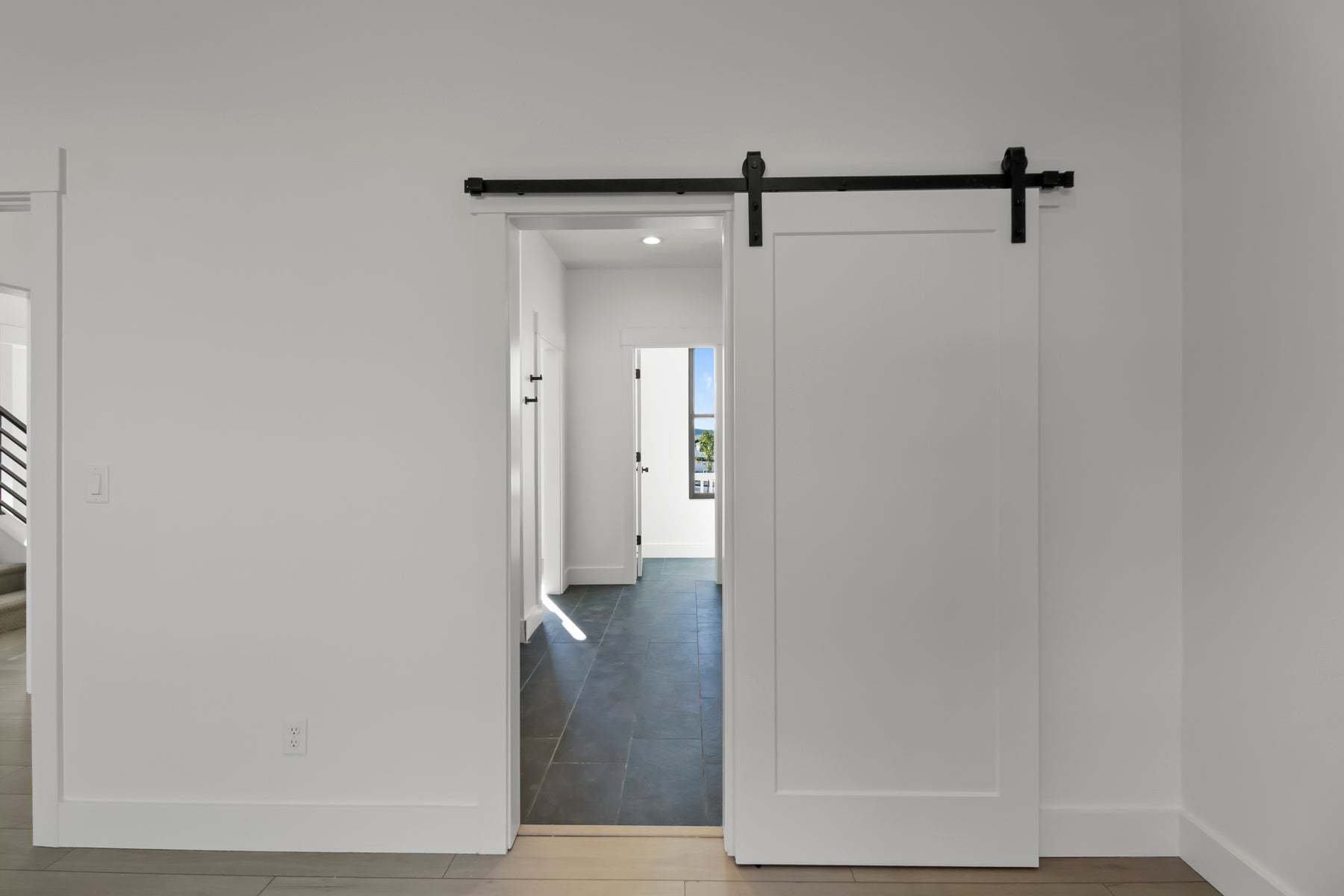 *Finished home photos are representational images only. Chat with sales agent for details.