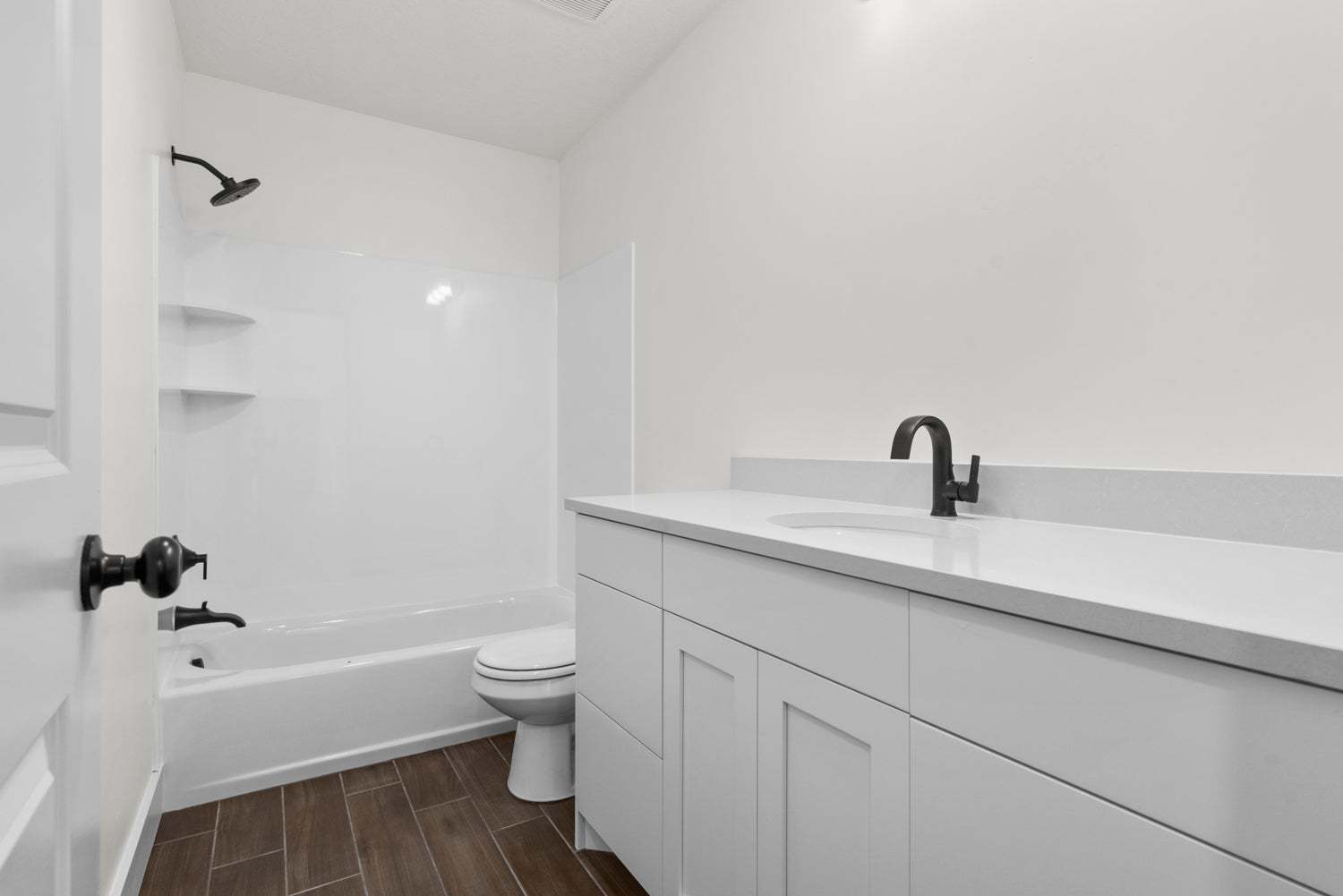 *Finished home photos are representational images only. See sales agent for details.