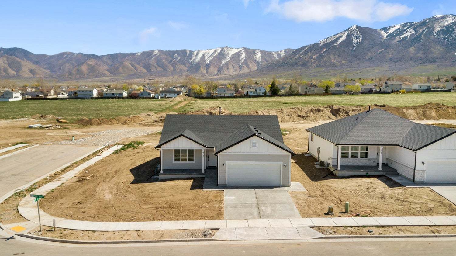 *Finished home photos are representational images only. See sales agent for details.