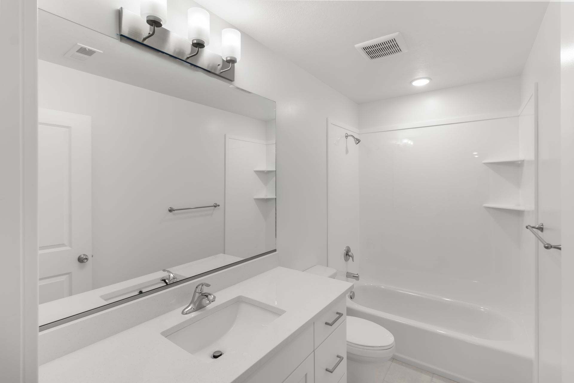 *Finished home photos are representational images only. See sales agent for details.