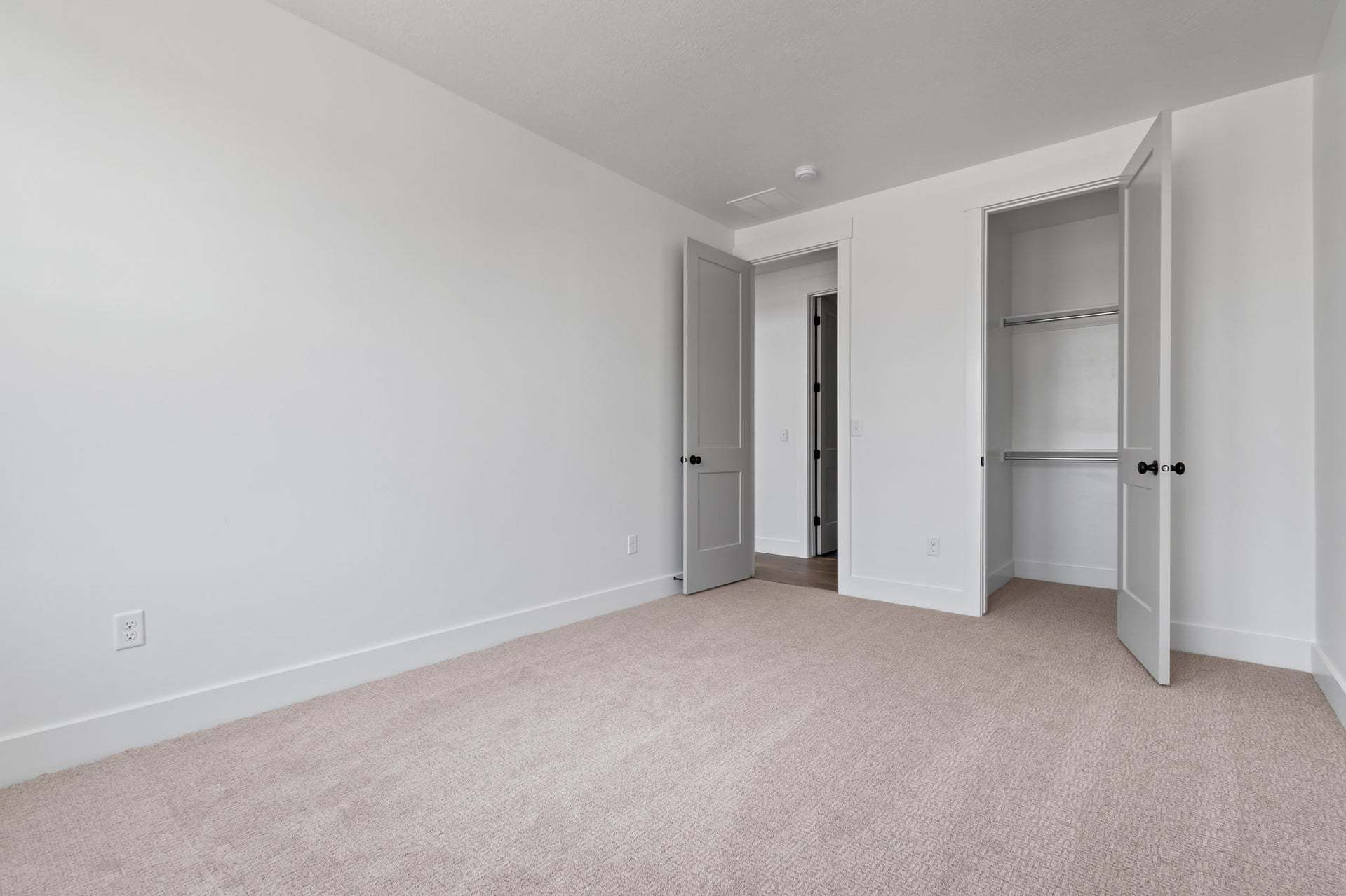 *Finished home photos are representational images only. See sales agent for details.