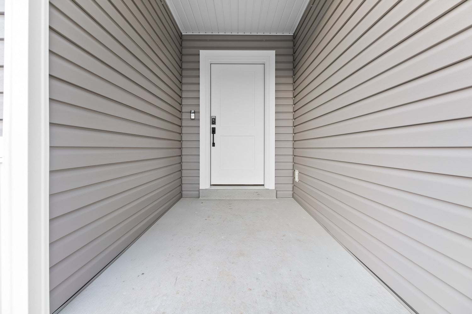 *Finished home photos are representational images only. See sales agent for details.