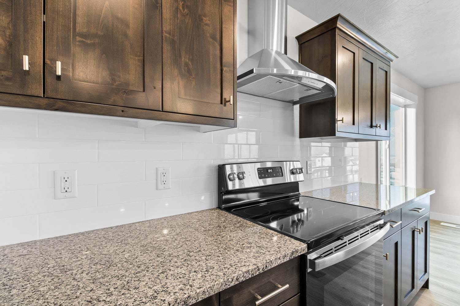 *Finished home photos are representational images only. See sales agent for details.