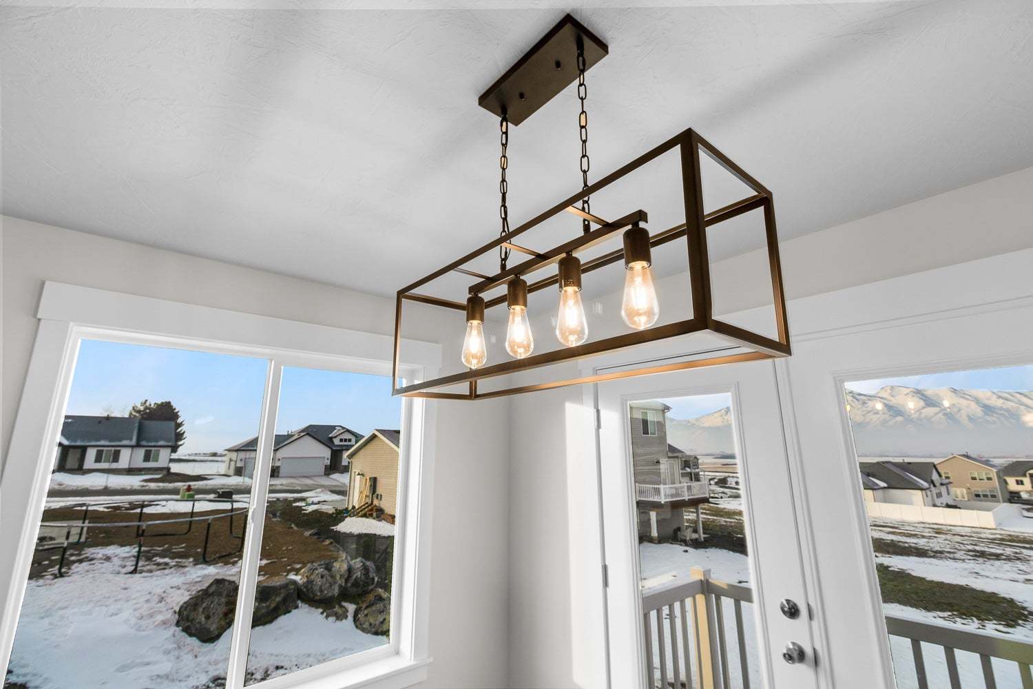*Finished home photos are representational images only. See sales agent for details.