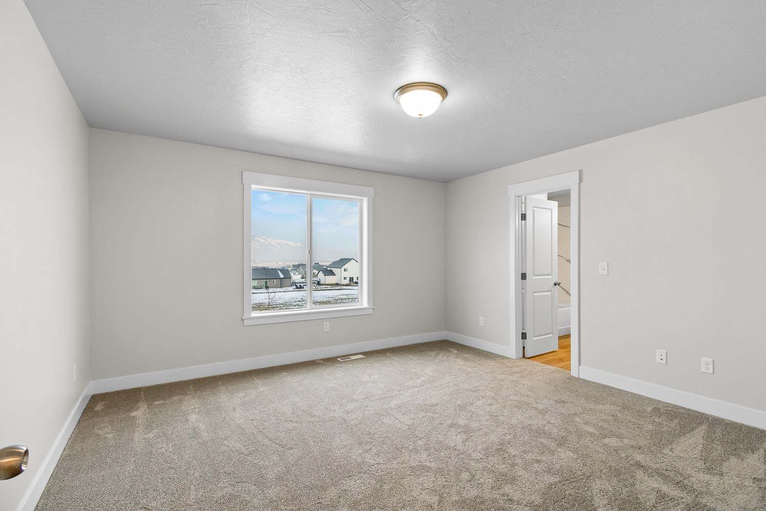 *Finished home photos are representational images only. See sales agent for details.