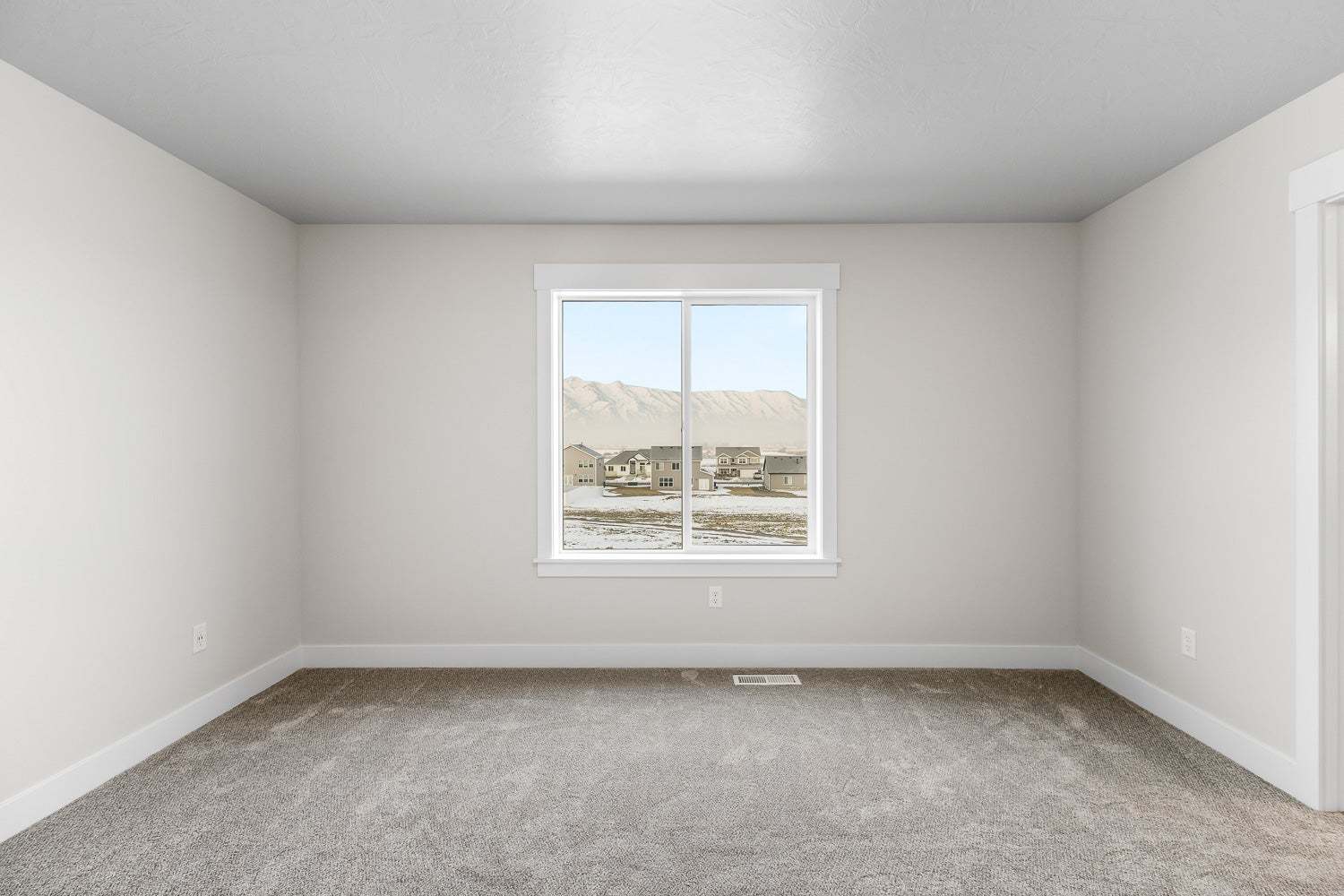 *Finished home photos are representational images only. See sales agent for details.