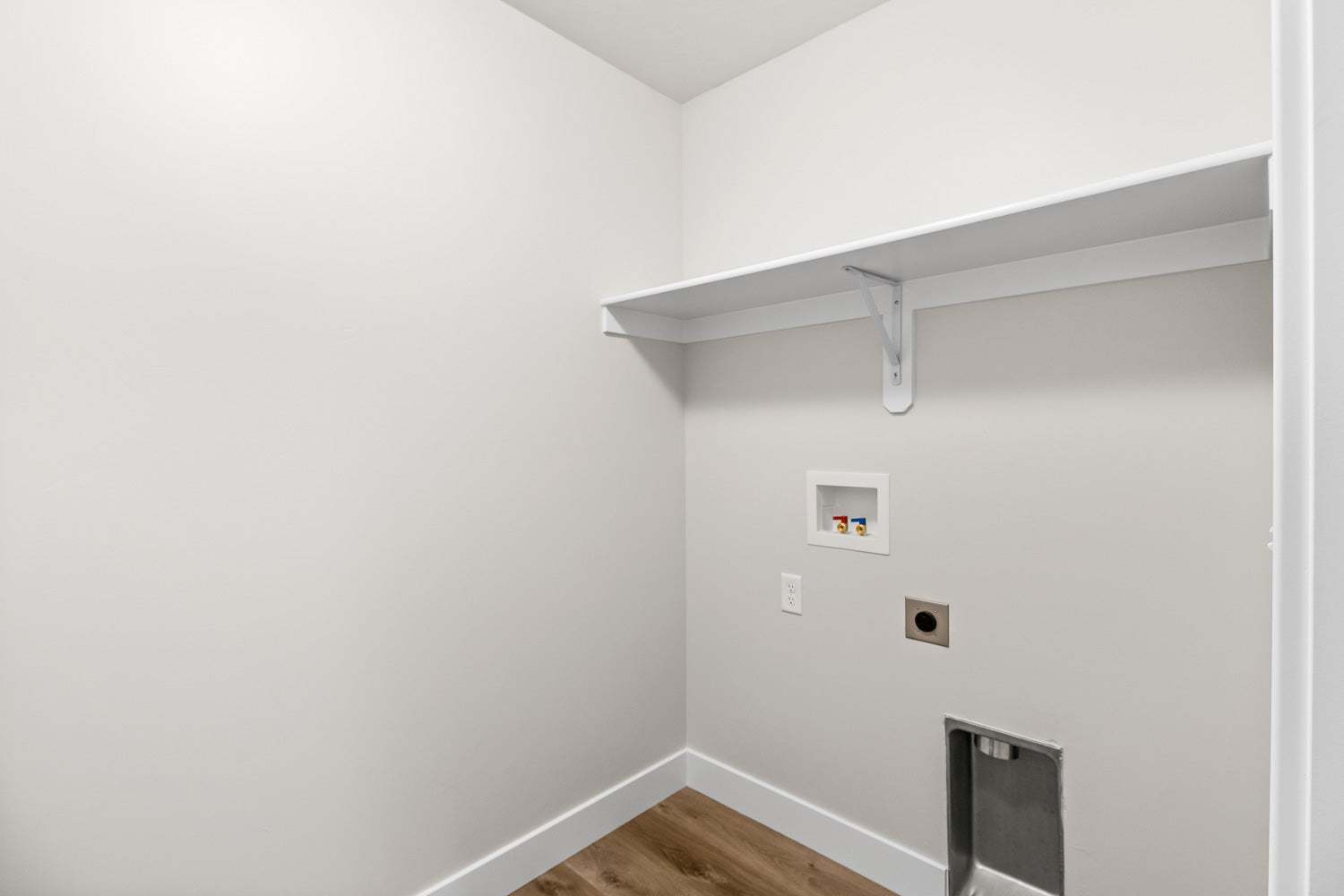 *Finished home photos are representational images only. See sales agent for details.