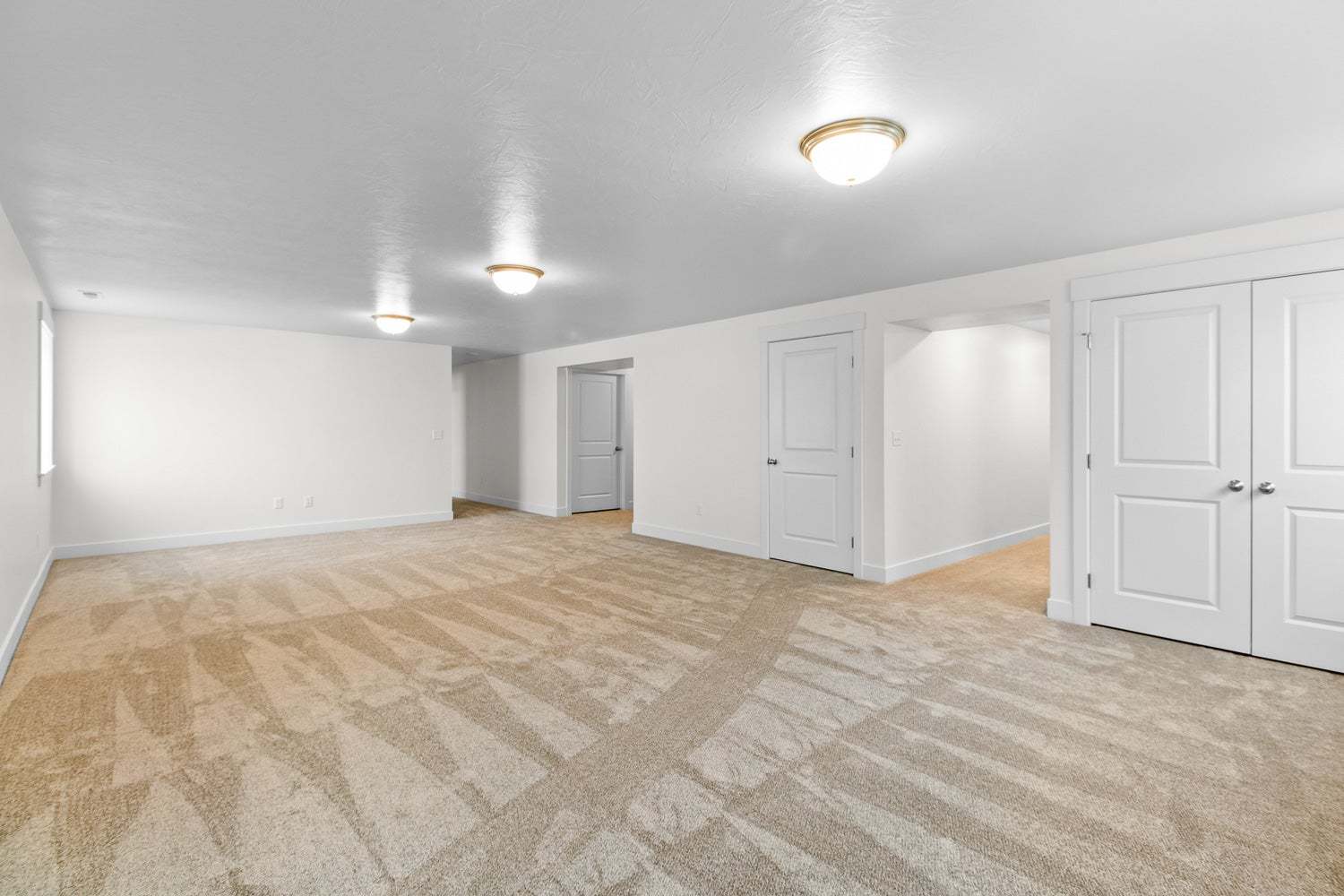 *Finished home photos are representational images only. See sales agent for details.