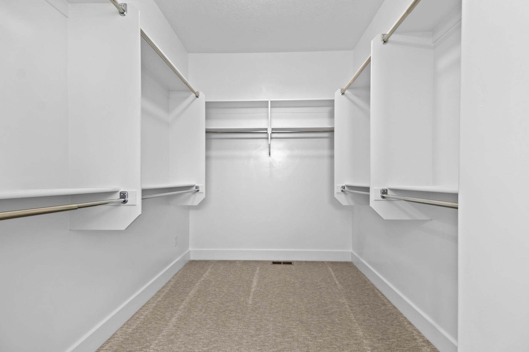 *Finished home photos are representational images only. See sales agent for details.