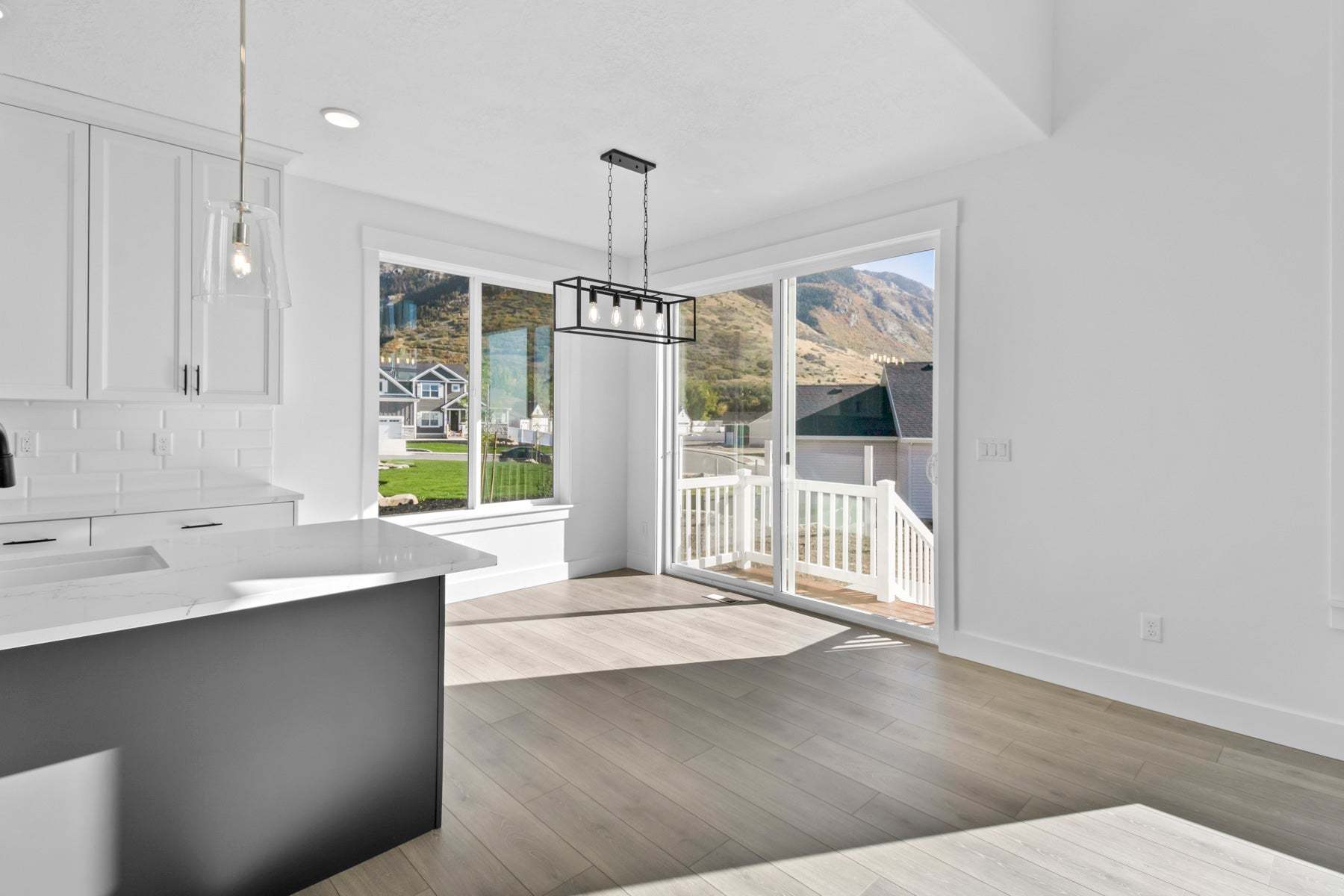 *Finished home photos are representational images only. See sales agent for details.