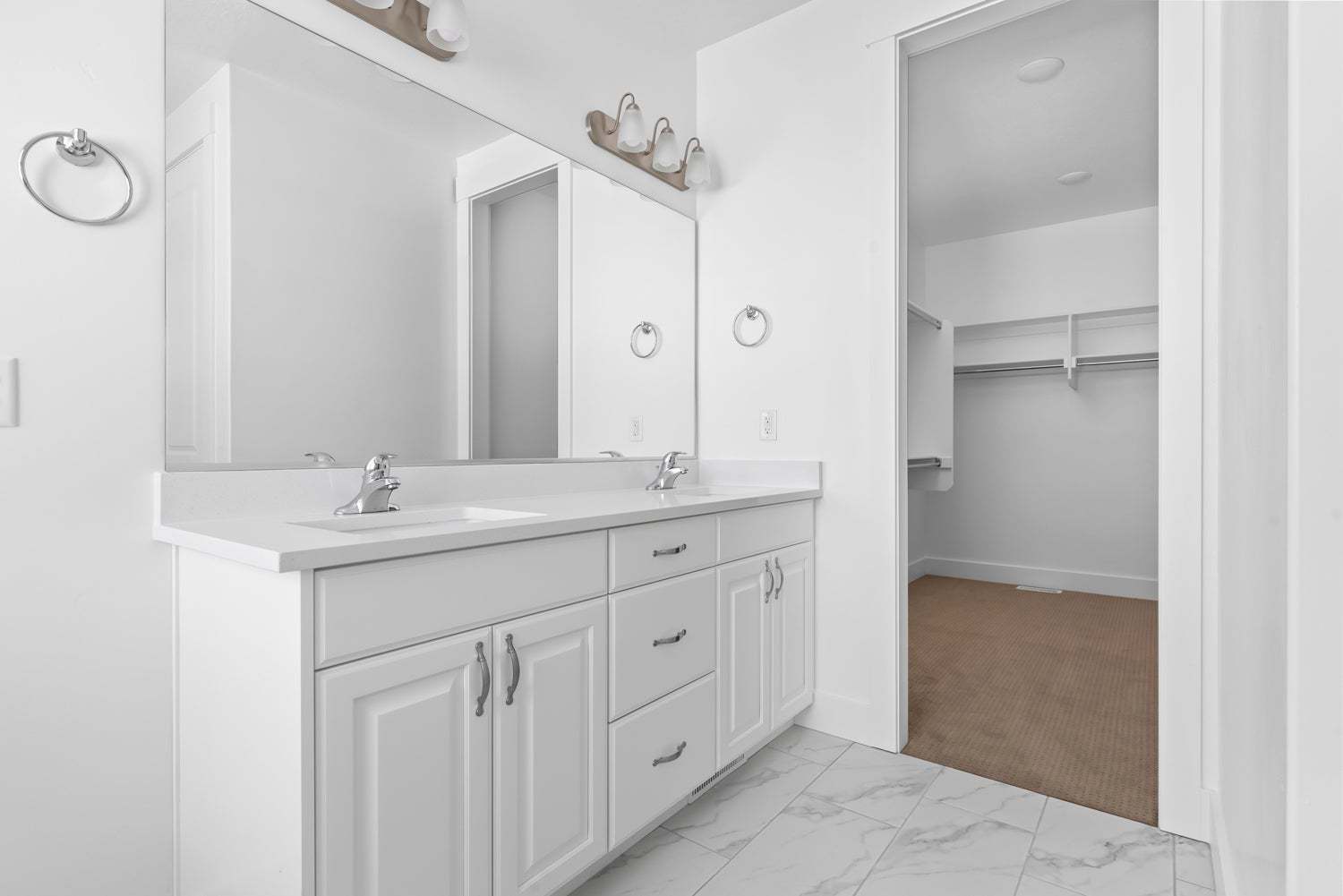 *Finished home photos are representational images only. See sales agent for details.