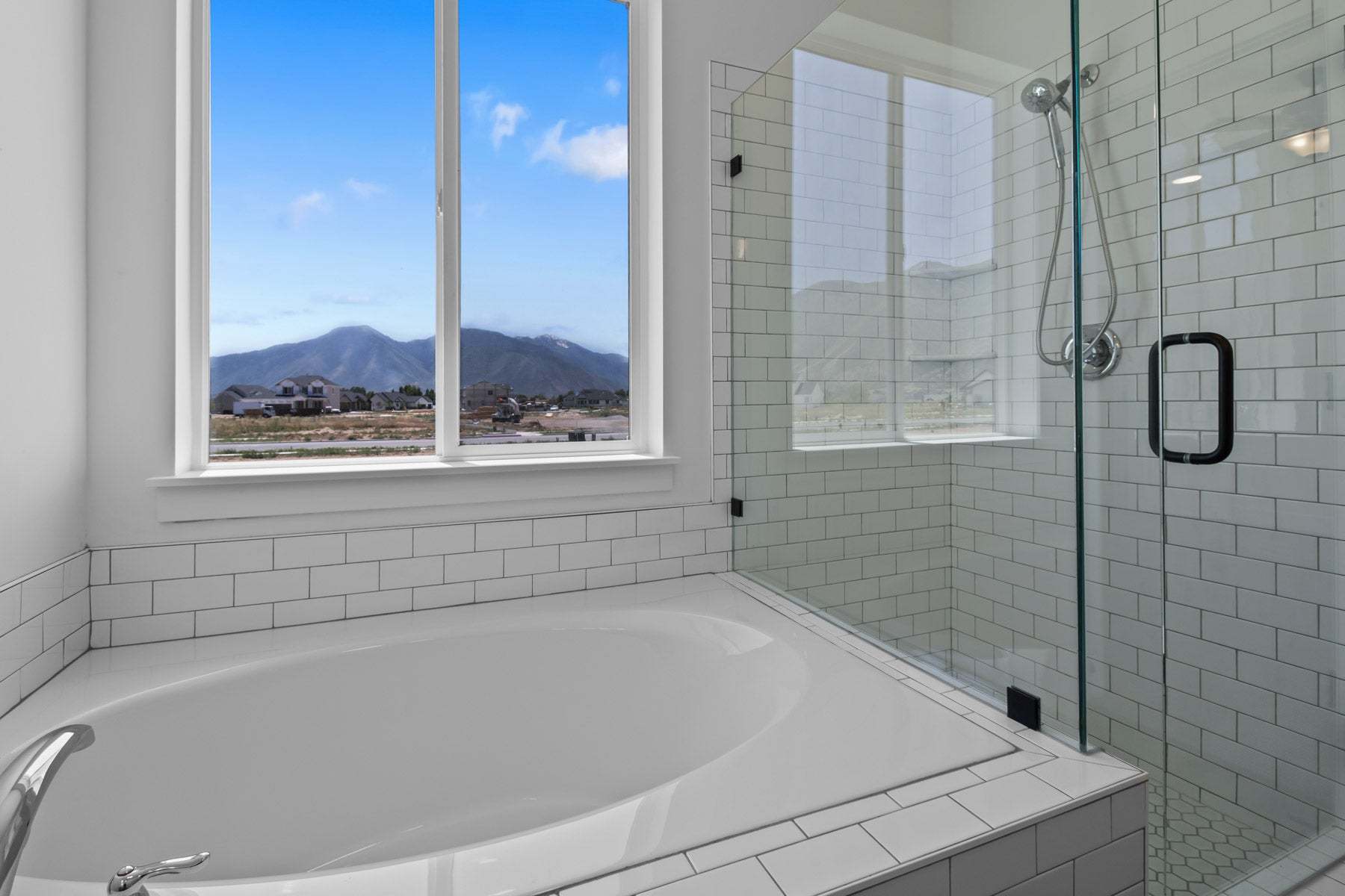 *Finished home photos are representational images only. See sales agent for details.