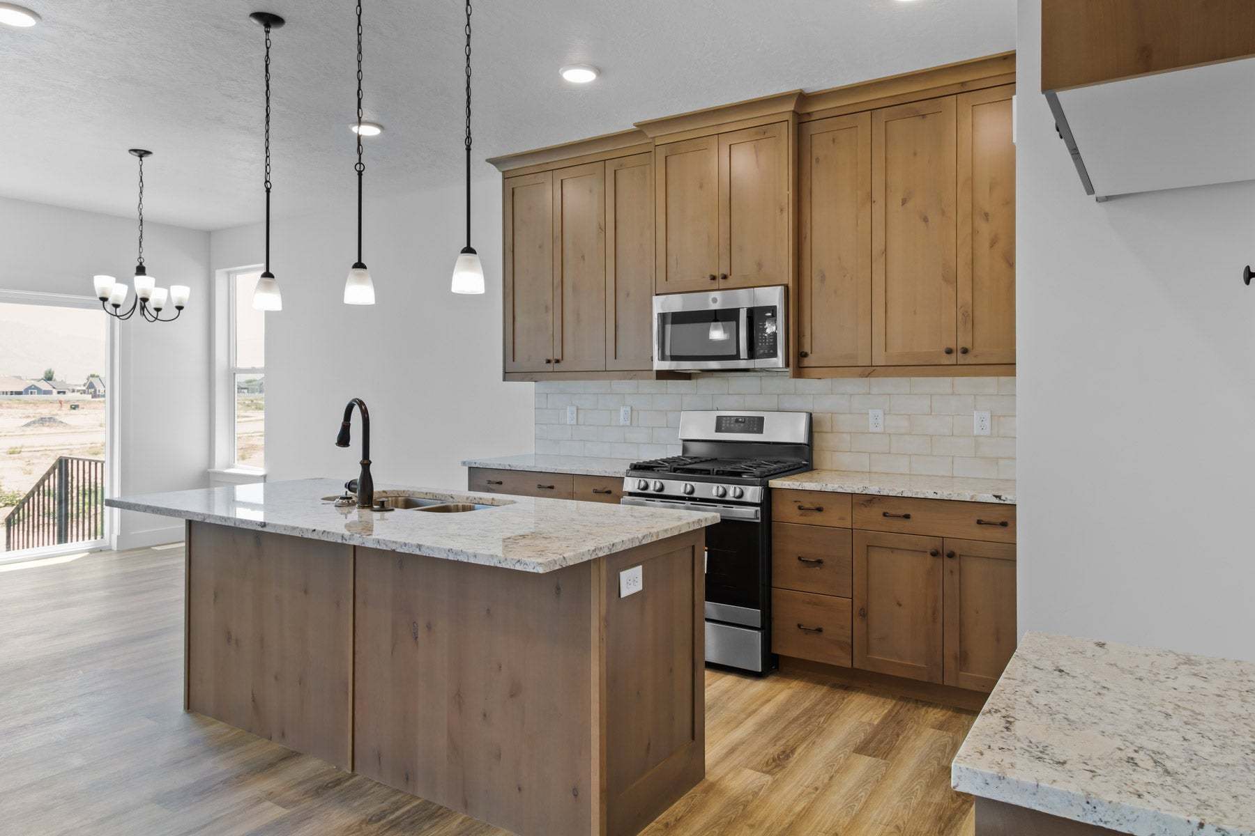 *Finished home photos are representational images only. See sales agent for details.
