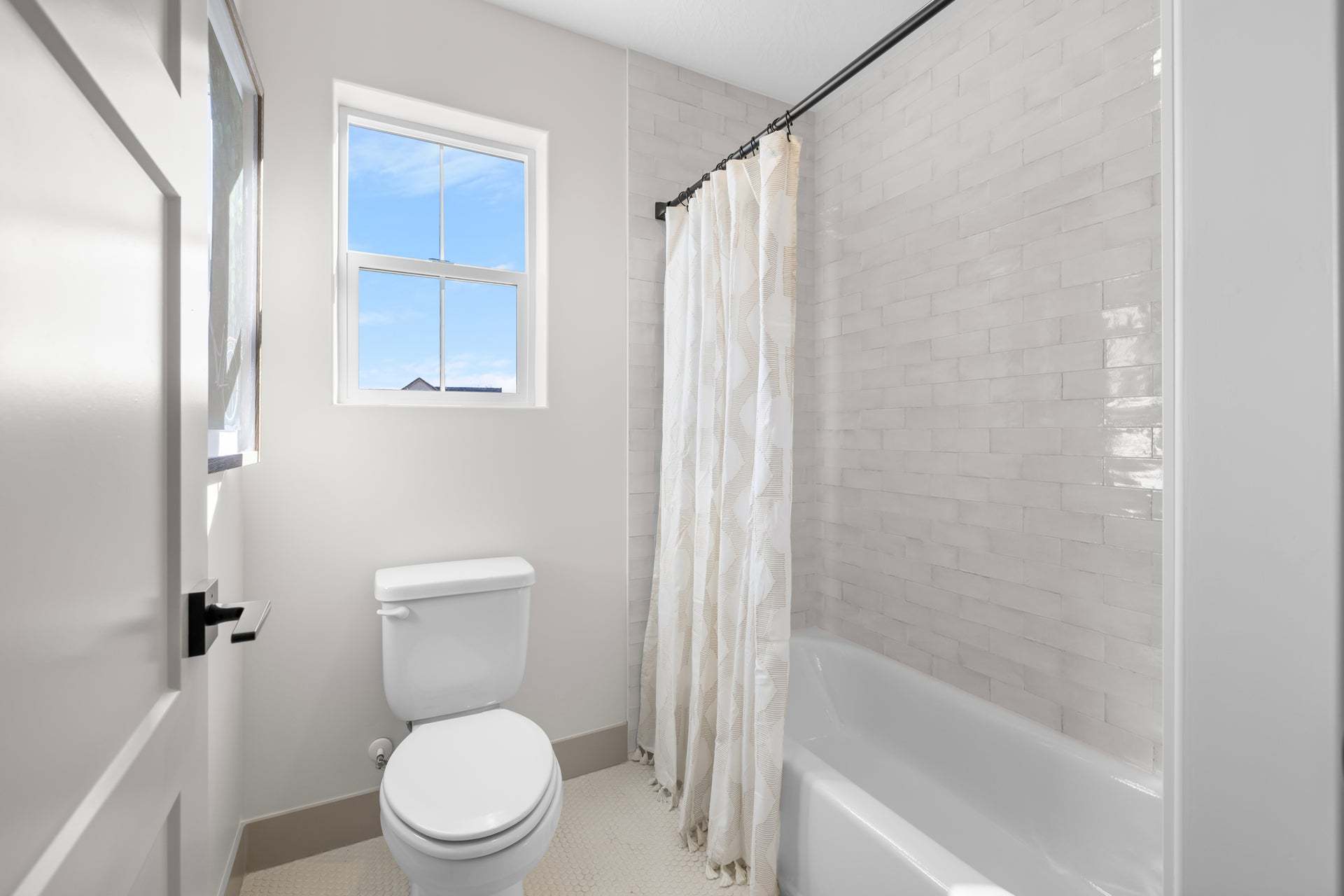 Come visit our Ponderosa model home and tour on your time with our NterNow system!